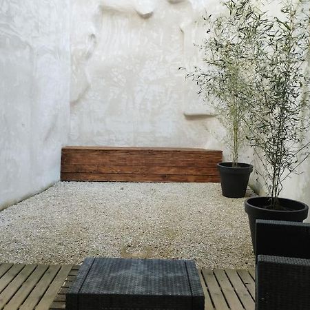 Appartement Avec Terrasse Malaucène Exteriör bild